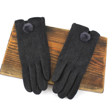 NURTURE SPA Gloves with Mini Pom Pom